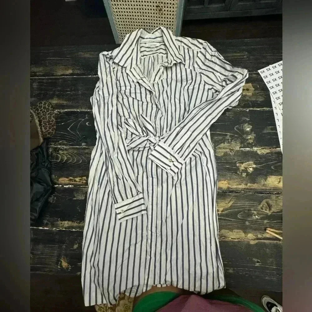 CALVIN KLEIN STRIPPED TIE MAXI DRESS